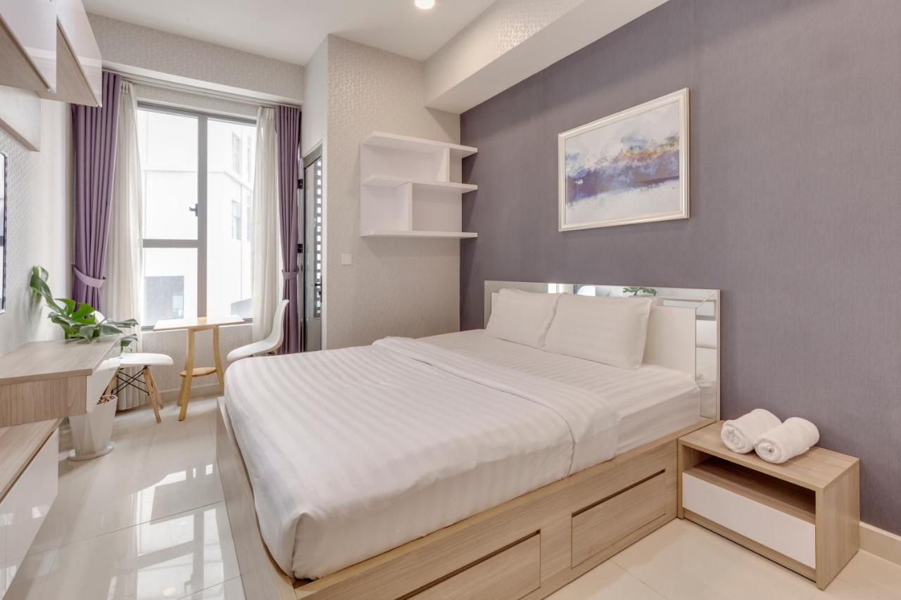 Căn hộ Nha Uyen Service Saigon Royal *