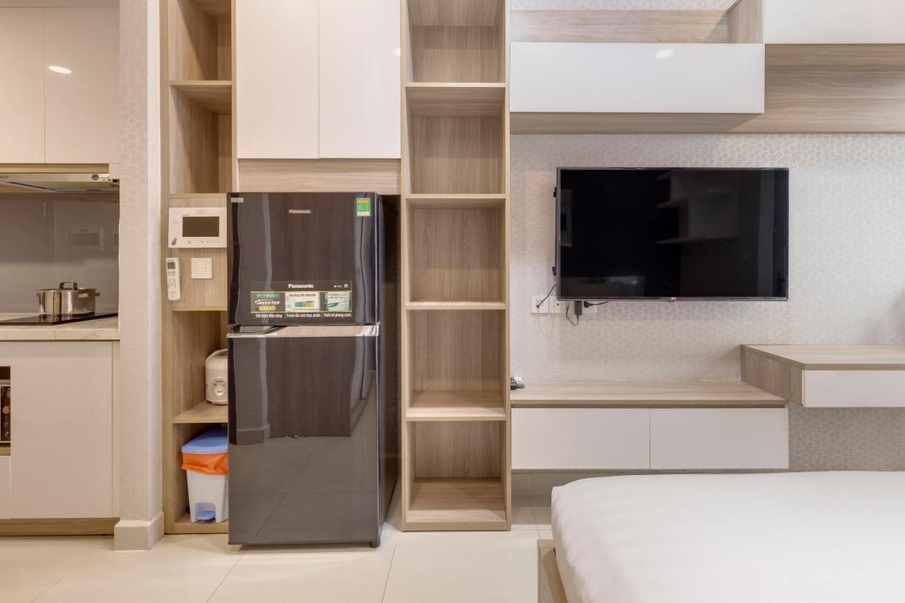 Căn hộ Nha Uyen Service Saigon Royal *